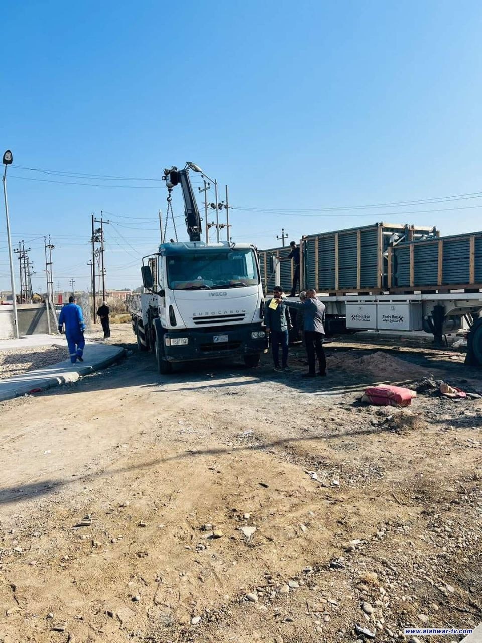 كهرباء ذي قار تعلن وصول محولة القدرة الخاصة بتوسعة محطة الفضلية الثانوية القديمة ٣٣ / ١١ ك.ف